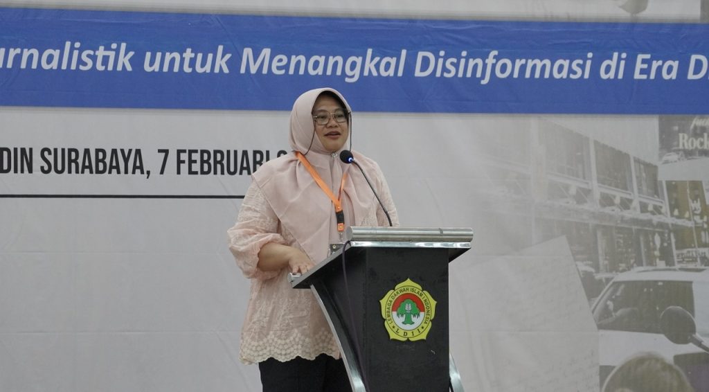 Kepala Dinas Komunikasi dan Informatika Kominfo Jawa Timur Sherlita Ratna Dewi Agustina mengingatkan pentingnya peran jurnalis warga LDII dengan menyampaikan informasi yang relevan bagi masyarakat untuk menangkal hoaks dan disinformasi di era digital Dok LINES