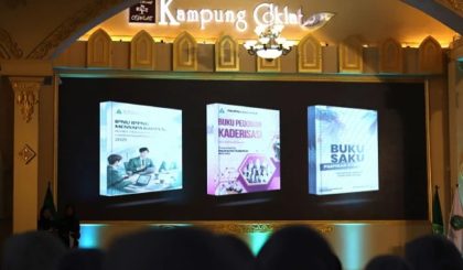 Pimpinan Wilayah (PW) Ikatan Pelajar Putri Nahdlatul Ulama (IPPNU) Jawa Timur resmi meluncurkan tujuh buku strategis, di antaranya buku tentang kebijakan organisasi di era disrupsi digital dan buku pedoman kaderisasi.