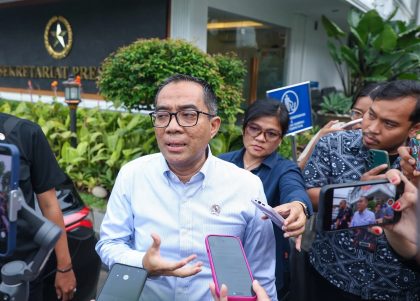 Menteri Pendidikan Tinggi, Sains, dan Teknologi Brian Yuliarto dalam penjelasannya kepada awak media usai rapat menjelaskan bahwa Presiden Prabowo menekankan pentingnya akselerasi inovasi yang telah dikembangkan di lingkungan perguruan tinggi.