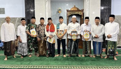 PC LDII Mojoagung bersama Forkopimcam dalam rangkaian acara penutup Safari Ramadan 1447 H pada hari Selasa (16/3) di Masjid Al Faqih, Desa Mancilan.