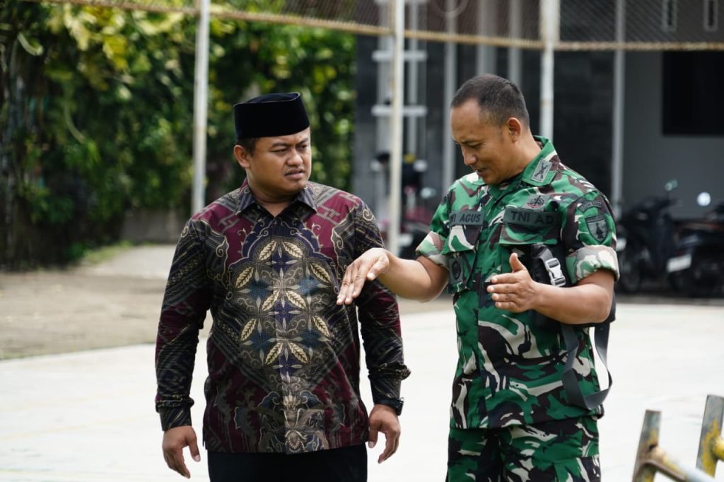 Danramil Pesantren Kunjungi Ponpes Nurul Huda Al Manshurin, Perkuat Sinergi dengan Lembaga Pendidikan