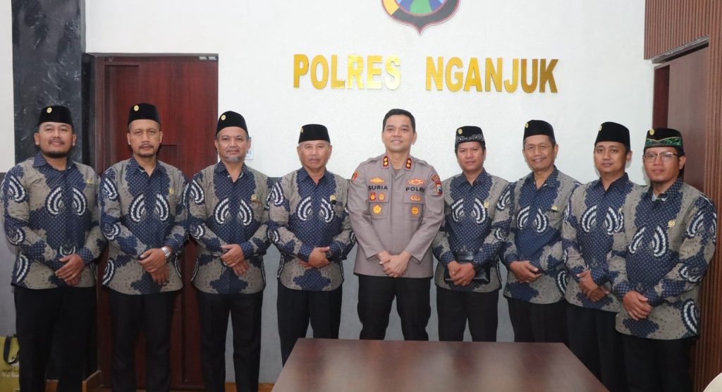 Jajaran Pengurus DPD LDII Nganjuk saat audiensi di Mapolres Nganjuk