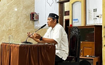 Pimpinan Cabang (PC) LDII Mojoagung menyelenggarakan kegiatan pembekalan intensif bagi puluhan pengurus Pimpinan Anak Cabang (PAC) se-Kecamatan Mojoagung, Senin (2/6/2026)