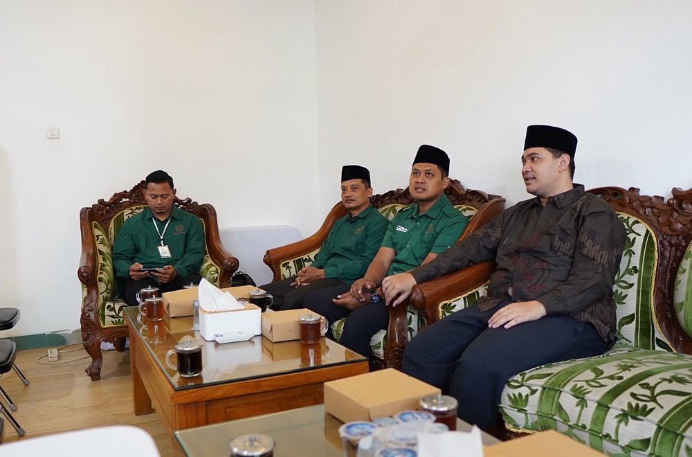 Pengurus PB PERSINAS ASAD dan Pimpinan WBBS Kediri saat audiensi strategis pembinaan atlet silat